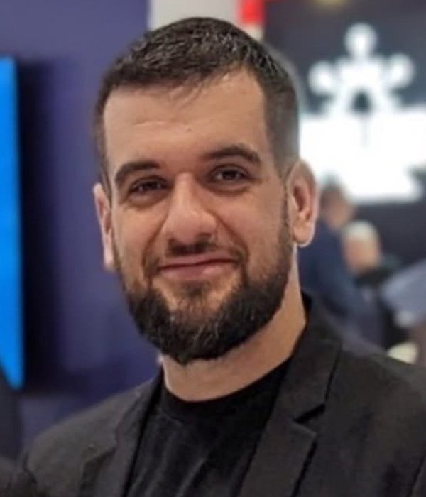 Igor Krezić Founder & CEO Rolla