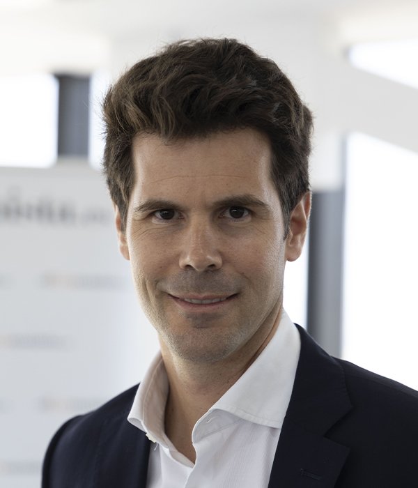 Jordi Bella Managing Director, Synergym