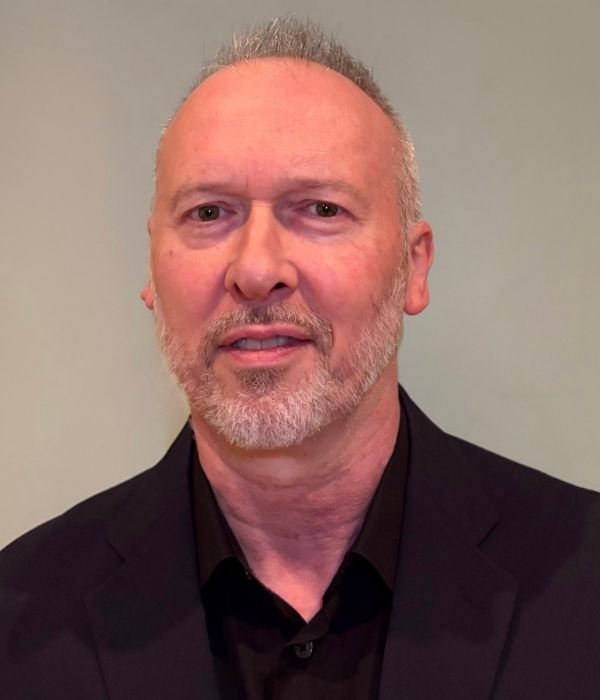 Dave Sibley Managing Director - Europe, India, Middle East & Africa Zumba Fitness