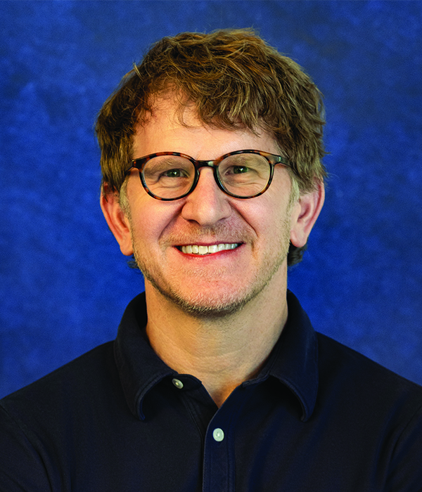 Zach Apter is Chief Marketing Officer at Playlist