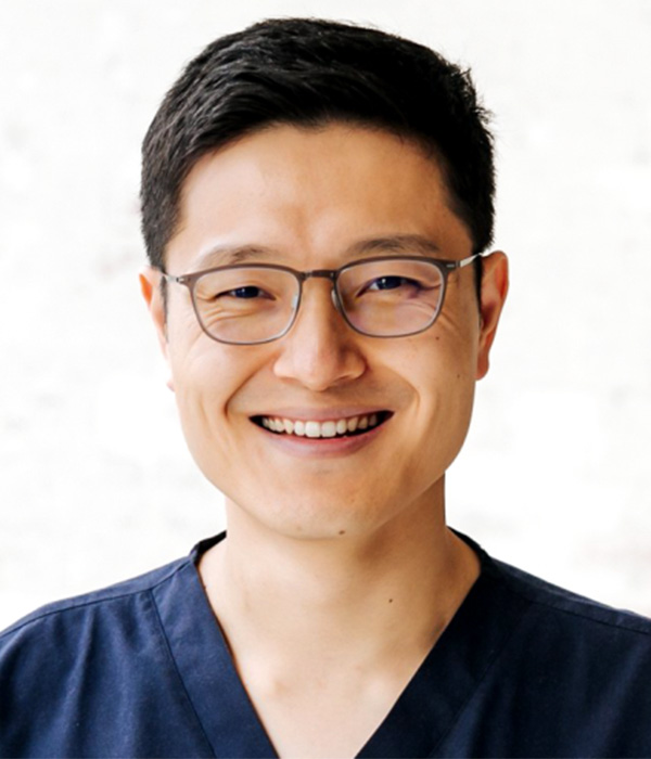 Dr. Steven Lu Co-Founder & Chief Medical Officer Everlab
