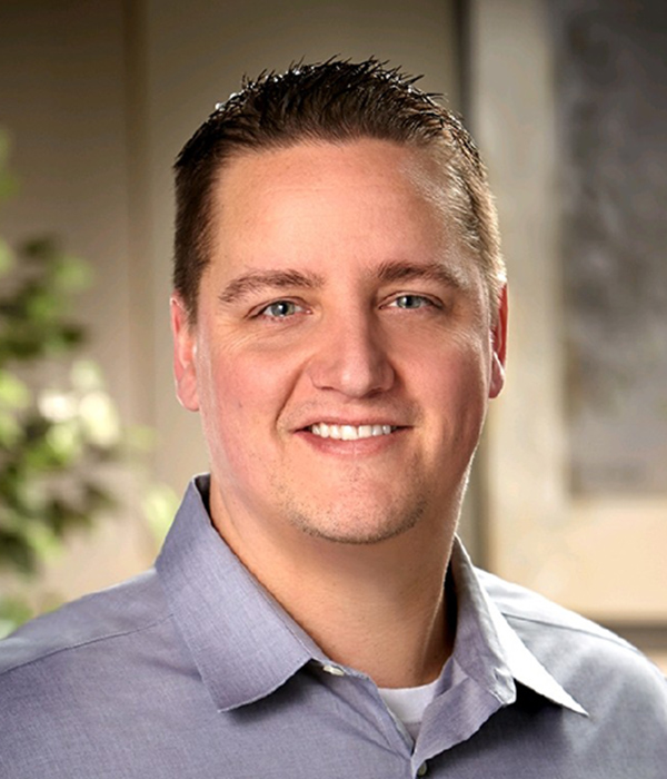 Chris Schmidt, Senior Vice President, Sales and Operations, 24 Hour Fitness